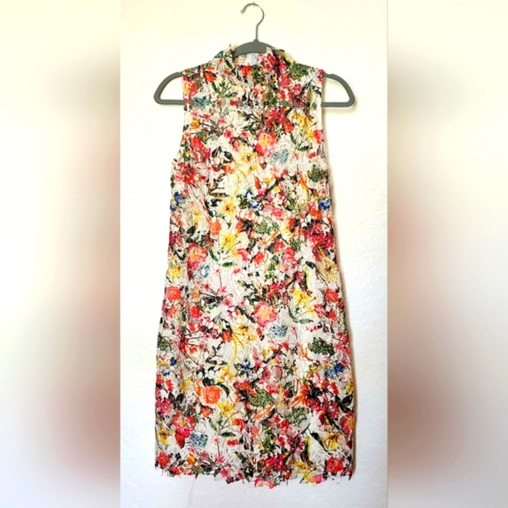 Republic (Sample) Lace Floral Dress.  Size M